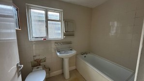 Property for Auction in London - 53 Browning Street, Southwark, London