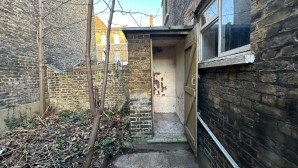 Property for Auction in London - 53 Browning Street, Southwark, London