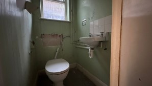 Property for Auction in London - 53 Browning Street, Southwark, London