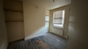 Property for Auction in London - 53 Browning Street, Southwark, London