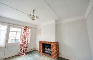 Property for Auction in London - 12 Southcourt Avenue, Leighton Buzzard, Bedfordshire