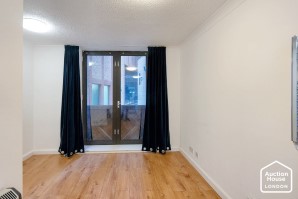 Property for Auction in London - Flat 1 Aldersgate Court, 30 Bartholomew Close, Barbican, London