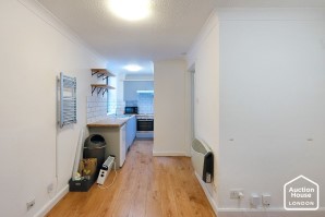 Property for Auction in London - Flat 1 Aldersgate Court, 30 Bartholomew Close, Barbican, London