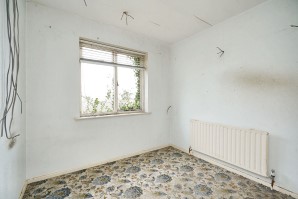 Property for Auction in London - 24 Briar Meads, Oadby, Leicester, Leicestershire