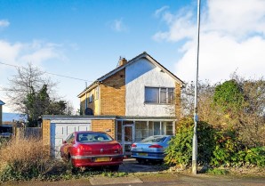 Property for Auction in London - 24 Briar Meads, Oadby, Leicester, Leicestershire