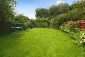 Property for Auction in London - 81 Harecroft Road, Wisbech, Cambridgeshire