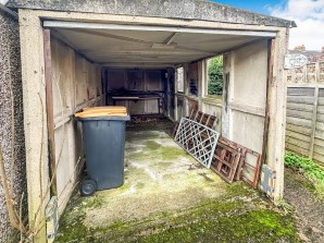 Property for Auction in London - Garage to the Rear of 2 West End, Elstow, Bedford, Bedfordshire