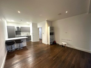 Property for Auction in London - Flat 43 Jessop Court, 2 Brindley Place, Uxbridge, Middlesex