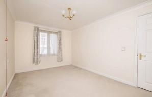 Property for Auction in London - Flat 18 Kingsley Court, Windsor Way, Aldershot, Hampshire