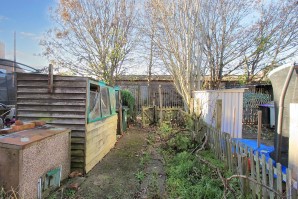 Property for Auction in London - 14 Cross Street, Skegness, Lincolnshire