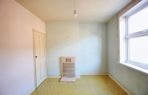 Property for Auction in London - 14 Cross Street, Skegness, Lincolnshire