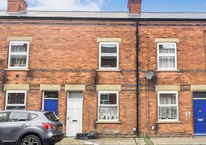 Property for Auction in London - 14 Cross Street, Skegness, Lincolnshire
