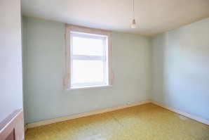 Property for Auction in London - 14 Cross Street, Skegness, Lincolnshire