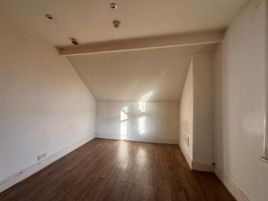 Property for Auction in London - Flat 11, 27 Biscot Road, Luton, Bedfordshire