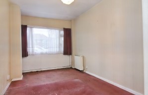Property for Auction in London - Flat 1 Rotherwick Court, 72 Alexandra Road, Farnborough, Hampshire