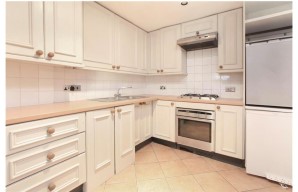Property for Auction in London - Flat 1, 54 North Side Wandsworth Common, Wandsworth, London