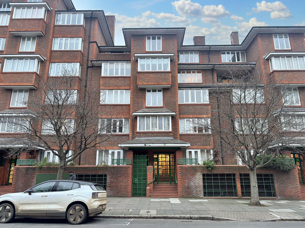 Lisson Grove, London, NW1 6LW - Online Auctions