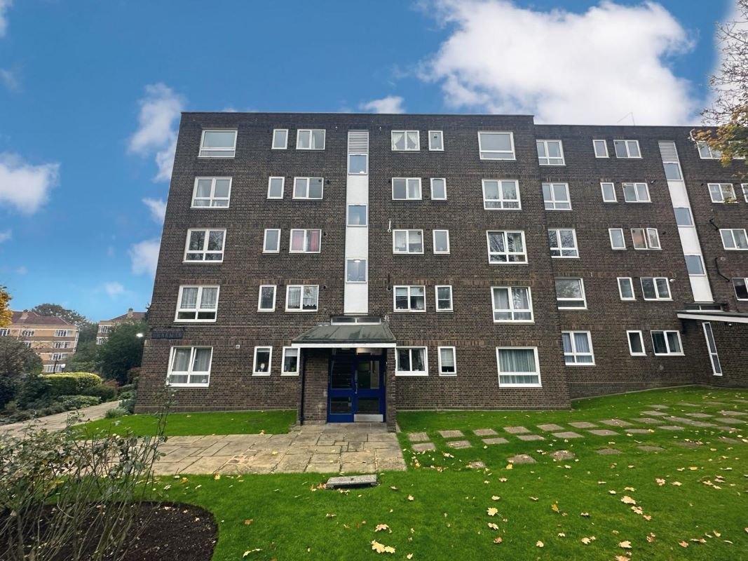 Braemar, Kersfield Road, London, SW15 3HG - Online Auctions