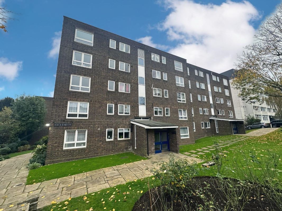 Braemar, Kersfield Road, London, SW15 3HG - Online Auctions