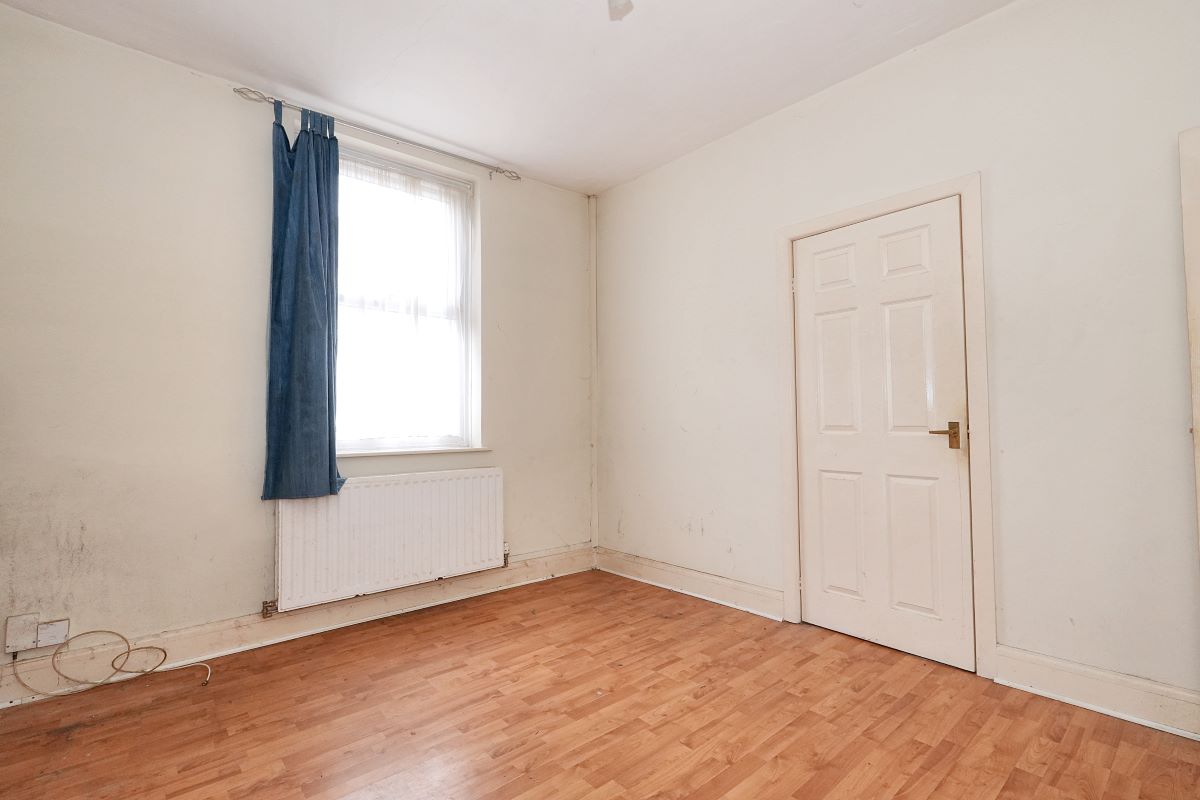 Greenway Road, Runcorn, Cheshire, WA7 5AF - Online Auctions