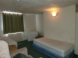 Property for Auction in London - Sandly Court, 39 Queens Road, Southport, Merseyside