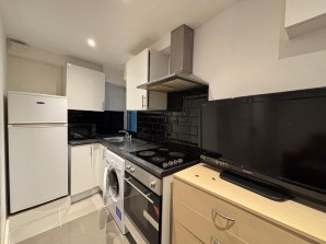Property for Auction in London - Flat F, 71-73 Fernhead Road, Maida Vale, London