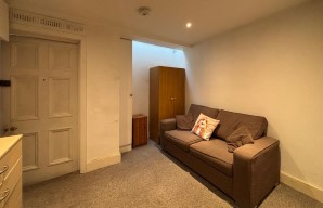 Property for Auction in London - Flat F, 71-73 Fernhead Road, Maida Vale, London