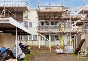 Property for Auction in London - 7 Broadwater, Tinkers Bridge, Milton Keynes, Buckinghamshire