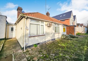 Property for Auction in London - 141 Bullsmoor Lane, Enfield, Middlesex