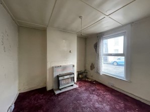 Property for Auction in London - 17 Elliott Street, Gravesend, Kent