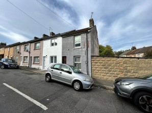 Property for Auction in London - 17 Elliott Street, Gravesend, Kent