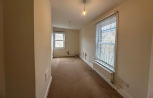 Property for Auction in London - 15A Nelson Road, Twickenham, Middlesex