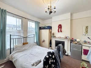 Property for Auction in London - 2 Kyme Road, Hornchurch, Essex