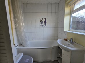 Property for Auction in London - 23 Chatsworth Road, Dartford, Kent