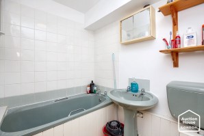Property for Auction in London - 4 Lymington Gardens, Bedford, Bedfordshire