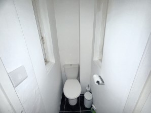 Property for Auction in London - 77 Park View Court, Bath Street, Nottingham, Nottinghamshire