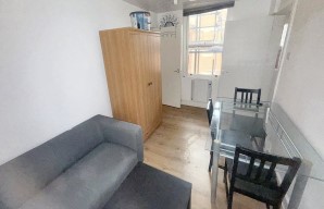 Property for Auction in London - 77 Park View Court, Bath Street, Nottingham, Nottinghamshire