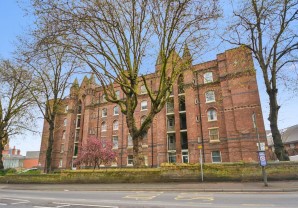 Property for Auction in London - 77 Park View Court, Bath Street, Nottingham, Nottinghamshire