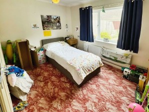 Property for Auction in London - 81 Harecroft Road, Wisbech, Cambridgeshire