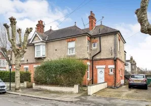 Property for Auction in London - 60A Preston Road, Westcliff-on-Sea, Essex
