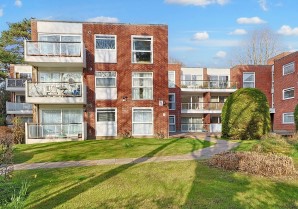 Property for Auction in London - Flat 19 Water Gardens, 49-51 Wellington Road, Bournemouth, Dorset