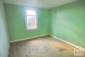 Property for Auction in London - 17 Albert Crescent, Lincoln, Lincolnshire