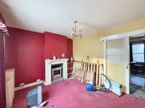 Property for Auction in London - 58 New Road, Staines-upon-Thames, Middlesex