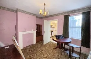 Property for Auction in London - 58 New Road, Staines-upon-Thames, Middlesex