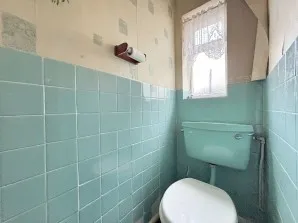 Property for Auction in London - 58 New Road, Staines-upon-Thames, Middlesex