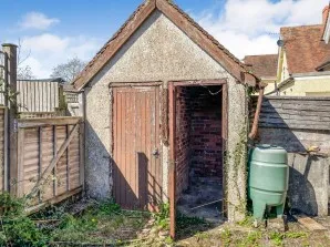 Property for Auction in London - 9 Yonder Hill Cottages, Chard Junction, Chard, Somerset