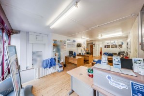 Property for Auction in London - 181 Brighton Road, South Croydon, Surrey