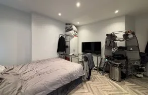 Property for Auction in London - Flat D, 71-73 Fernhead Road, Maida Vale, London