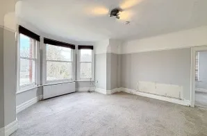 Property for Auction in London - 14 Spencer Road, Chiswick, London
