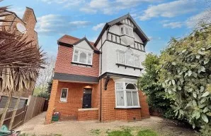 Property for Auction in London - 14 Spencer Road, Chiswick, London